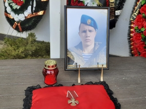 В Кисловодске почтили память погибшего во время спецоперации на Украине миротворца