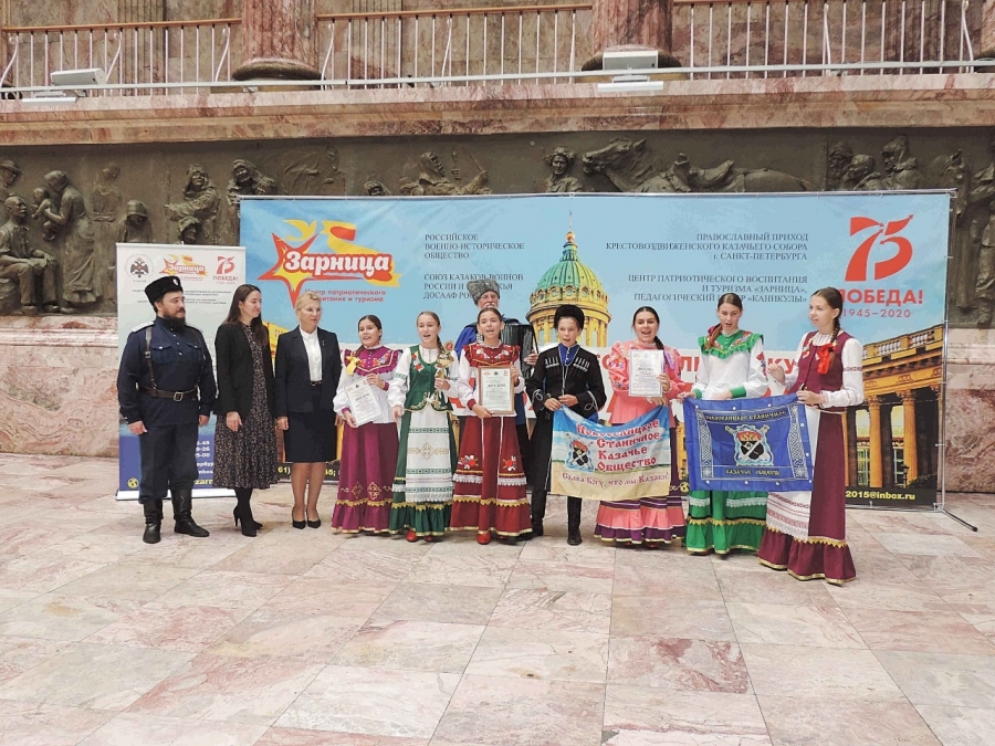 Новоселицкий ансамбль победил на всероссийском фестивале "Казачья застава"