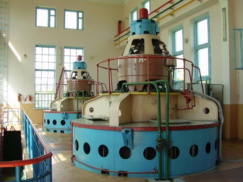Машинный зал Новотроицкой ГЭС