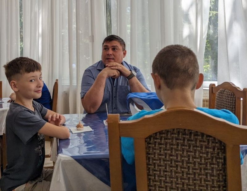 Дети с Луганщины отдохнут три недели в Ессентуках