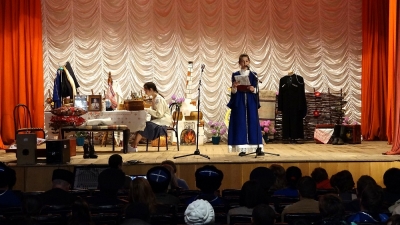 Казачата станицы Советской провели литературно-музыкальный вечер для жителей Кировского района