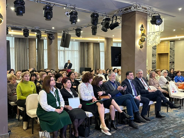 <i>Во Владикавказе стартовала первая межрегиональная конференция среднего медперсонала</i>