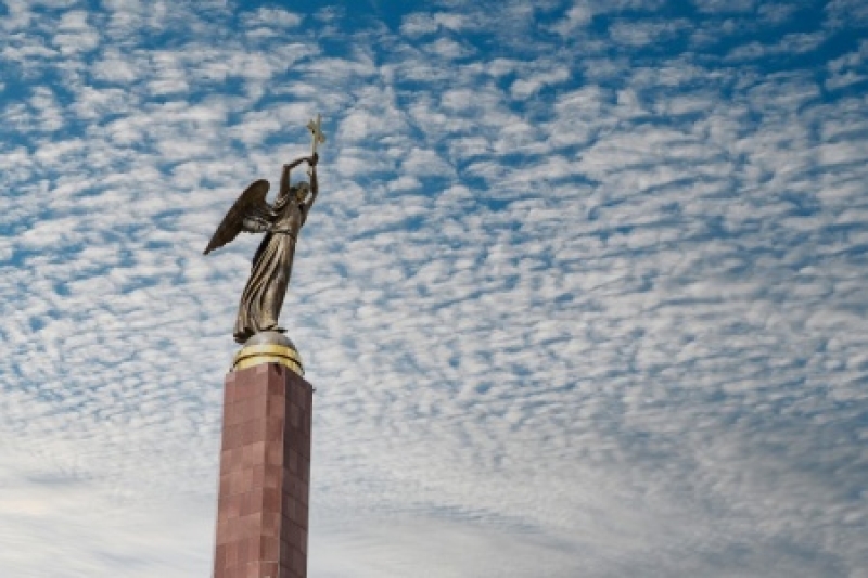Крылатый символ Ставрополя отмечает юбилей