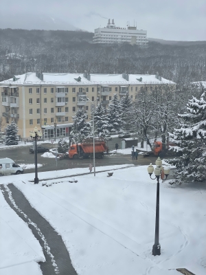 Администрация Железноводска строго контролирует уборку улиц от снега