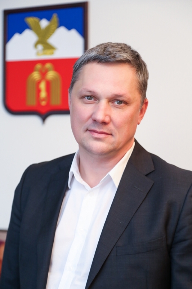 <i>Мэр Пятигорска сделал подборку слухов о своем уходе</i>