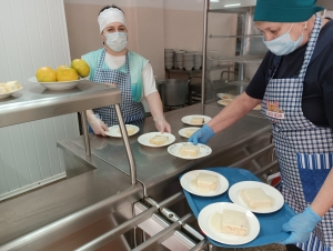 В Ставрополе пищеблок школы №35 проверили на антисанитарию