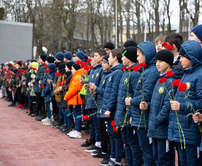 В Ставрополе стартовал футбольный турнир памяти Владислава Духина