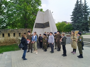 Для воспитанников «Архиерейского казачьего конвоя» прошла экскурсия по историческому Ставрополю