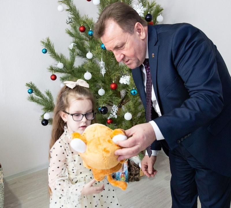 Иван Ульянченко исполнил новогоднее желание юной ставропольчанки