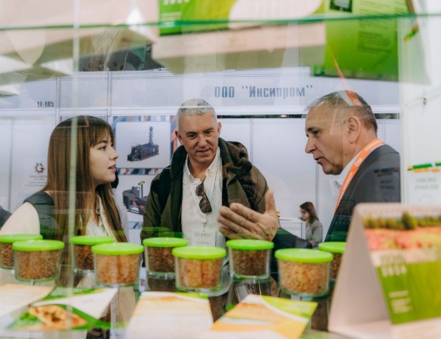 <i>Аграрии Ставрополья представили свою продукцию на AgroWorld Kazakhstan-2023</i>