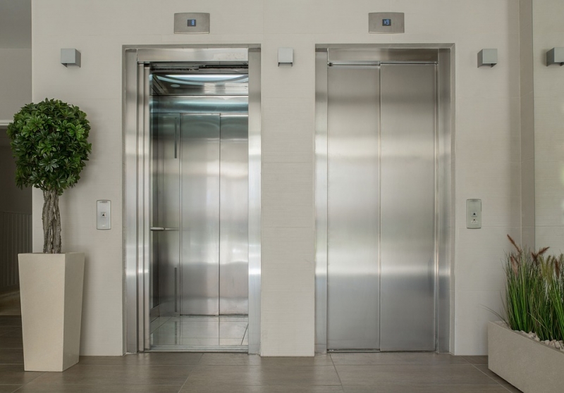 Новенькие лифты появятся в 141 доме