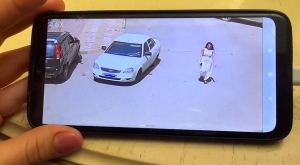 В дагестанском Каспийске мужчина избил девушку из-за просвечивающего платья