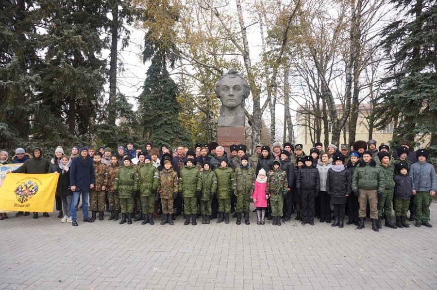 Ставропольские казаки поучаствовали в митинге в честь 290-летия со дня рождения Александра Суворова
