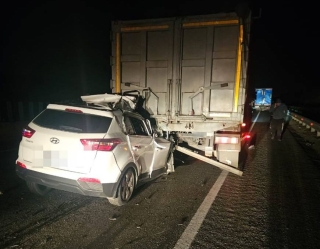 Вблизи Пятигорска в ДТП с фурой погибли водитель и пассажир Hyndai