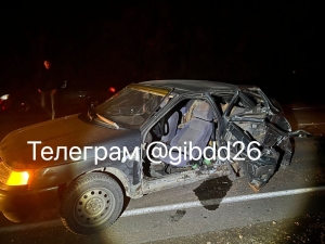 На Ставрополье в тройном ДТП погиб пассажир «Лексуса»