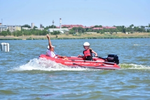 На Ставрополье провели соревнования по водно-моторному спорту