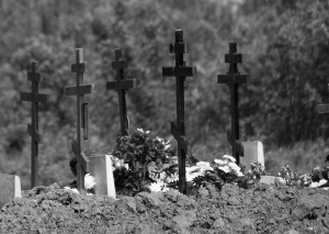 Двоих мужчин подозревают в мошенничестве при продаже мэрии Ставрополя земли под кладбище
