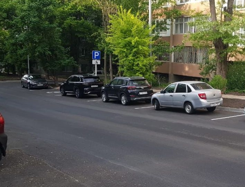 Дорожники завершили ремонт участка улицы Добролюбова Ставрополя