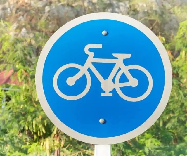 <i>В Ставрополе в 2023 году сделают дополнительно 1,7 км велодорожек</i>
