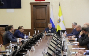 Губернатор Ставрополья встретился с руководителями национальных диаспор