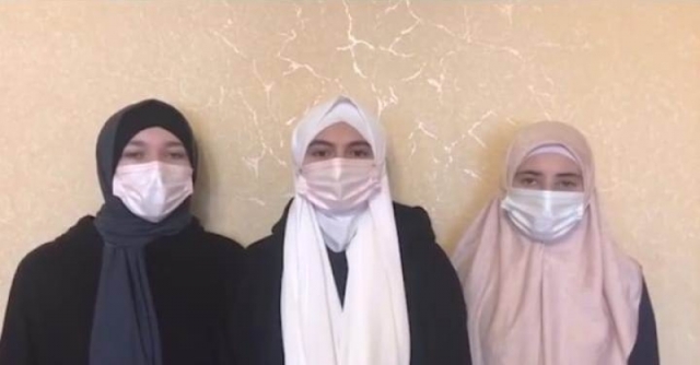 <i>Депутаты Ингушетии инициировали легализацию хиджабов в школах</i>