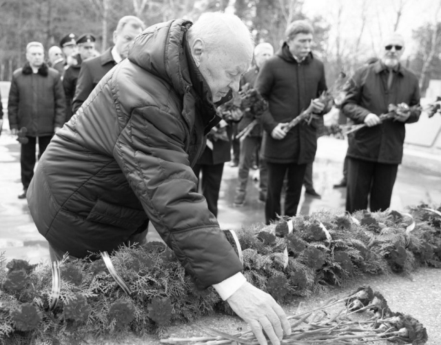 <i>В Ставрополе скончался Анатолий Духин — отец Героя России Владислава Духина</i>