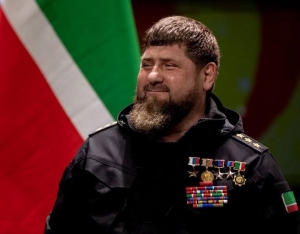 Рамзан Кадыров поздравил чеченцев с 20-летием Конституции республики
