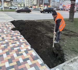 На улице Ленина Ставрополя подрядчик завершает ремонт 300-метрового участка дороги