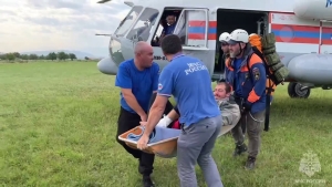 В Северной Осетии туриста из Амстердама эвакуировали вертолетом с Казбека