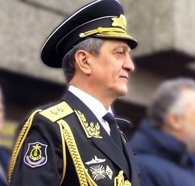 <i>Глава Северной Осетии поздравил бывших сослуживцев с Днем основания Черноморского флота</i>