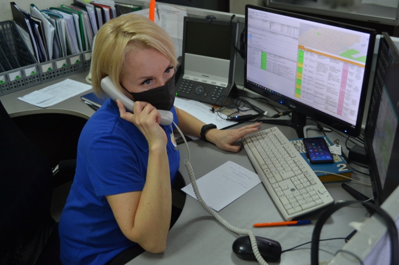 В Ставрополе в дежурных сменах ЕДДС работает более полусотни женщин