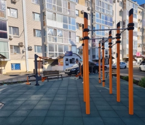 У жителей микрорайона «Радуга» Ставропополя появилась современная зона отдыха