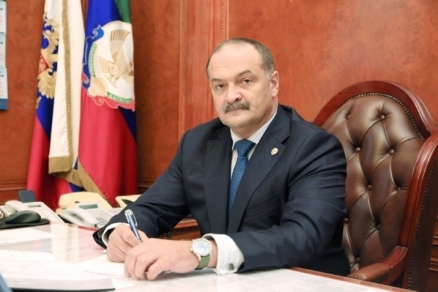 <i>Зимин покинет должность министра природных ресурсов Дагестана</i>