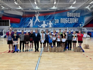 В турнире на призы краевой Думы участвовали более 50 бадминтонистов Ставрополья