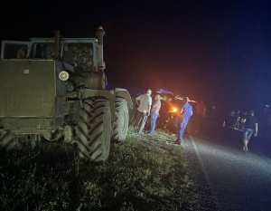 На Ставрополье в ДТП с колёсным трактором и ВАЗом погибла 16-летняя девушка