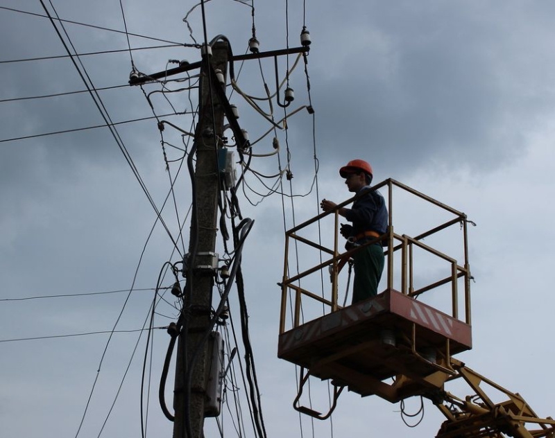Энергетики "Россети Северный Кавказ" вернули энергоснабжение потребителям Дагестана