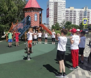 Летом с детьми Ставрополя позанимаются 130 тренеров и вожатых на 85 площадках