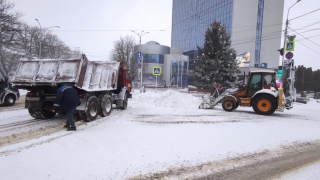 Очередной снежный циклон пришел в Ставрополь