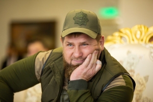 Рамзан Кадыров: в блокированном Мариуполе сдались более тысячи морпехов Украины