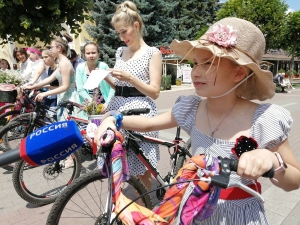 В Кисловодске самой стильной велосипедисткой признана Полина Ларина