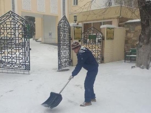Мэрия Кисловодска накажет собственников зданий за неочищенные от снега дворы