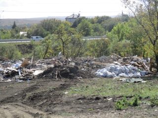 Гектар плодородной земли завалили отходами на Ставрополье