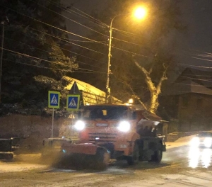 В Ставрополе 86 спецмашин и 200 человек устраняют последствия снегопада
