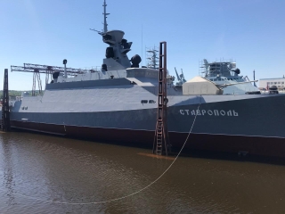 Владимир Владимиров поручил установить шефские связи с кораблём «Ставрополь»
