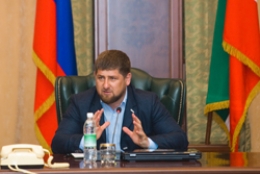 <i>Рамзан Кадыров не стал отменять торжества</i>