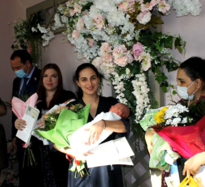 В Железноводске родился юбилейный малыш прямо перед праздником «День матери»