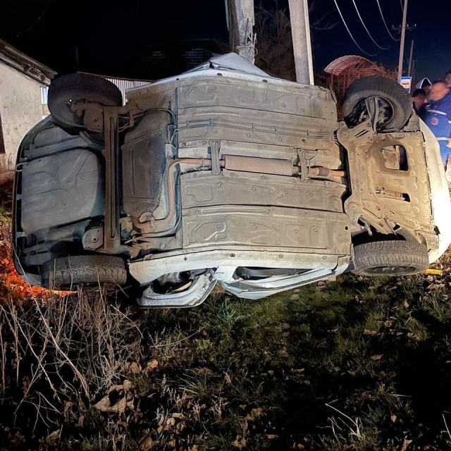 <i>В Зеленокумске водитель легкового автомобиля погиб в ДТП с грузовой «Газелью»</i>