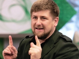 <i>Кадыров против того, чтобы чиновники ездили за границу</i>