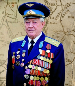 <i>Пётр Куралесов</i>