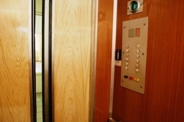 <i>В России вводится новый ГОСТ на требования безопасности к лифтам</i>